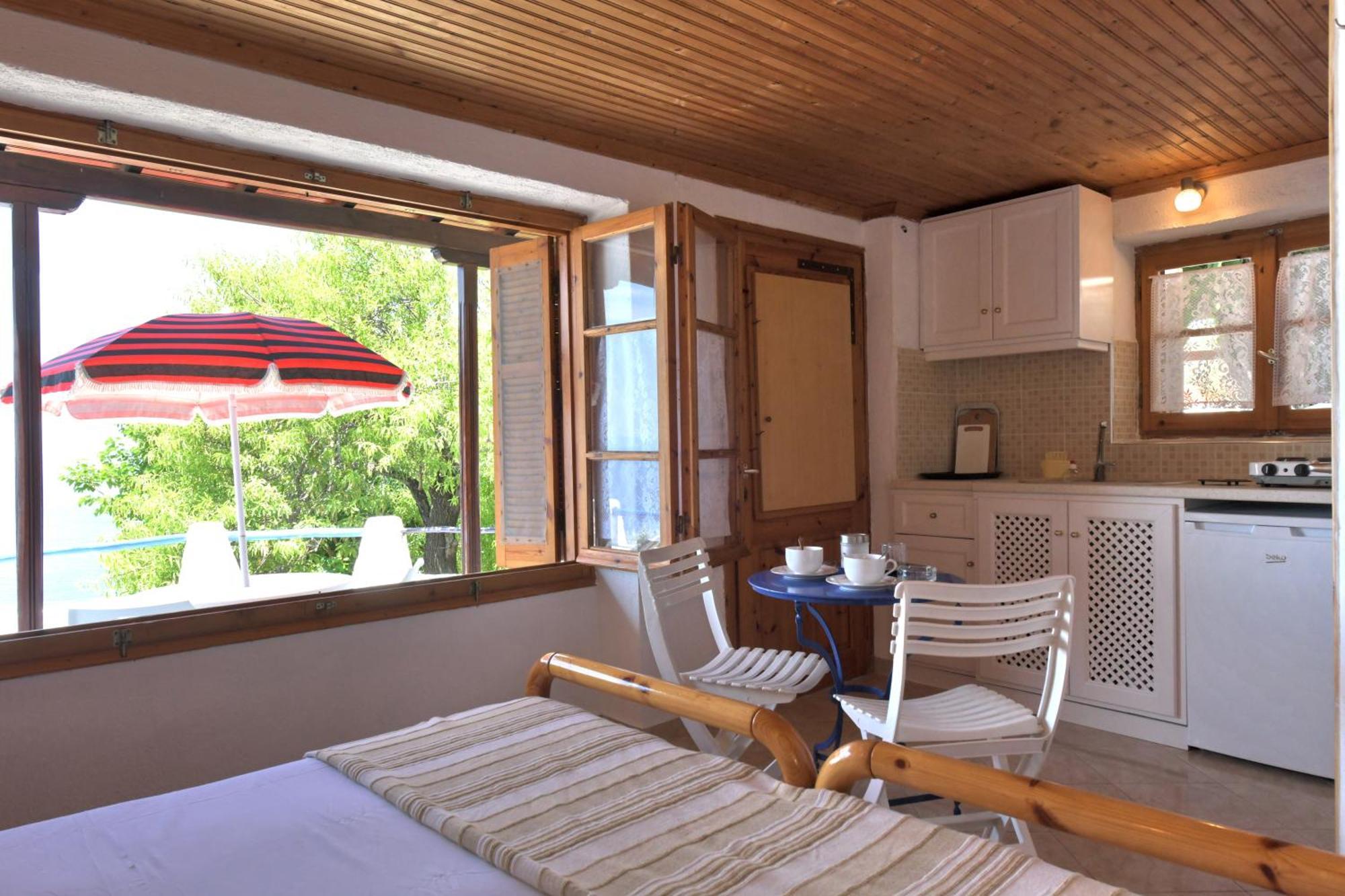 Secret Sporades Panoramic Residence Klima  Bilik gambar